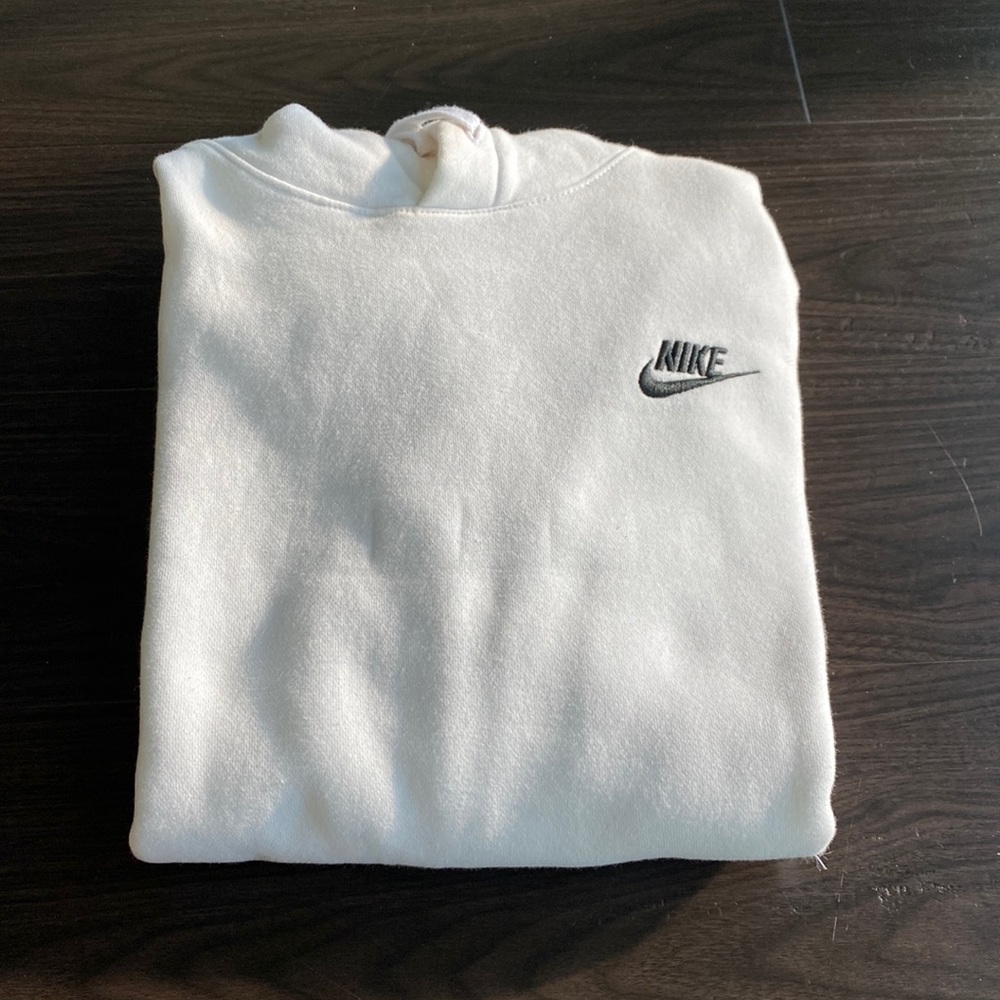 Men’s XS/Women’s S - Nike White Sweater Hoodie